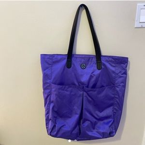 lululemon bag